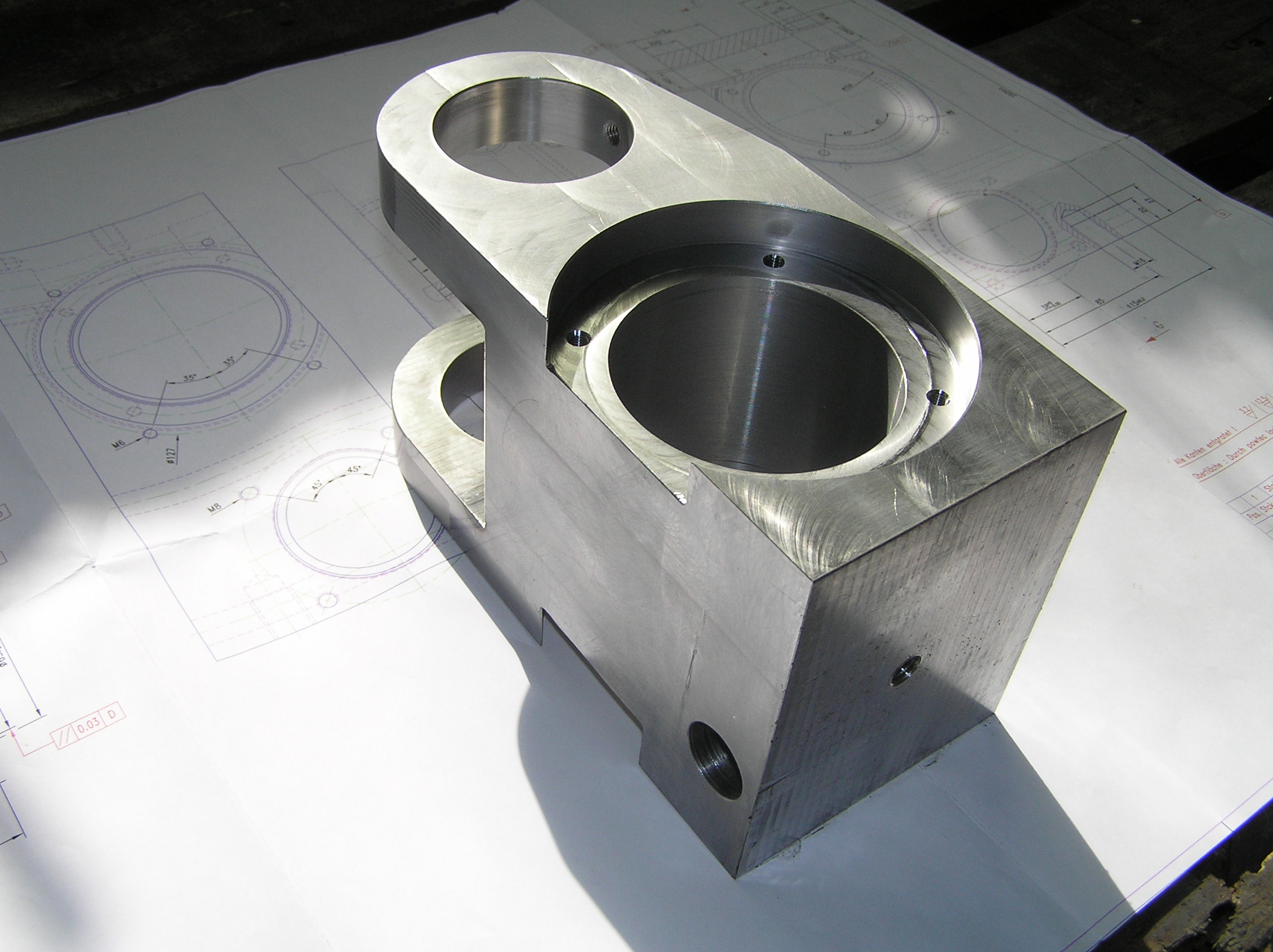 Klappenscharnier Metallbearbeitung Remscheid